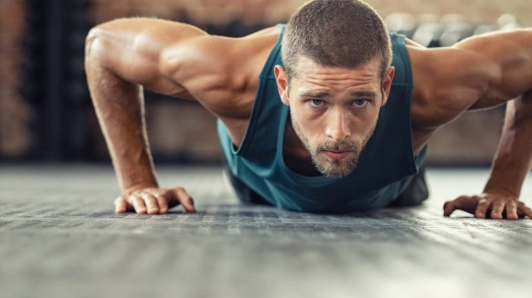 7 Bài tập Calisthenics tại nhà hiệu quả cho người mới bắt đầu