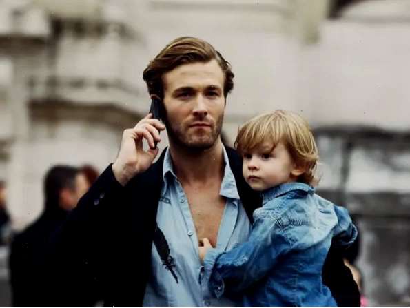 Alex Lundqvist, một trong những người mẫu nam có body đẹp nhất thập niên 90