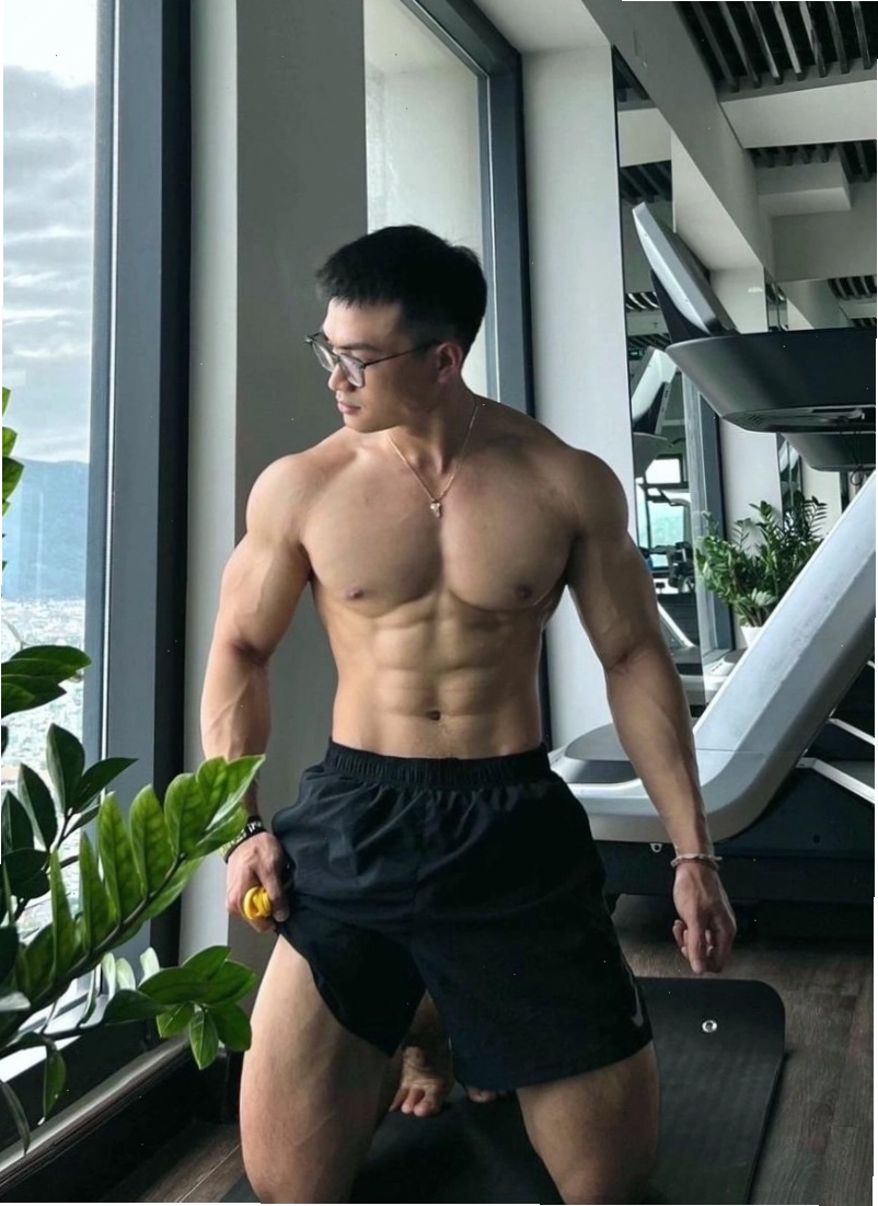 Ảnh trai đẹp 6 múi tập gym