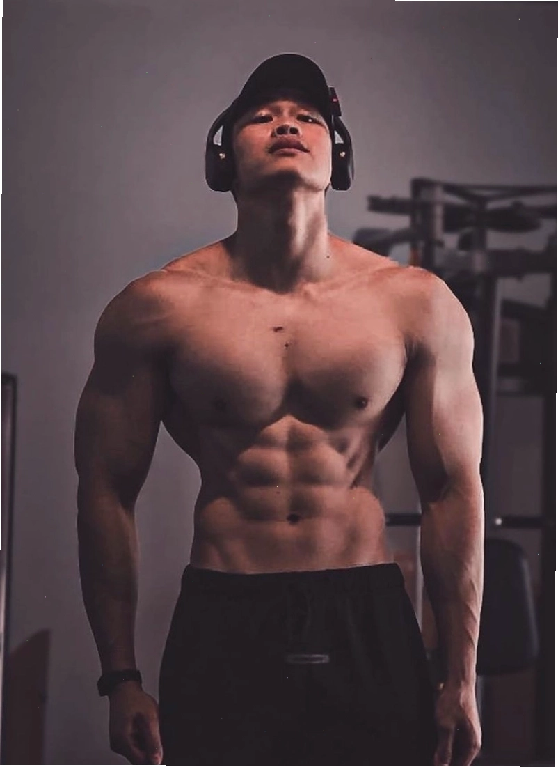 Ảnh trai đẹp 6 múi tập gym