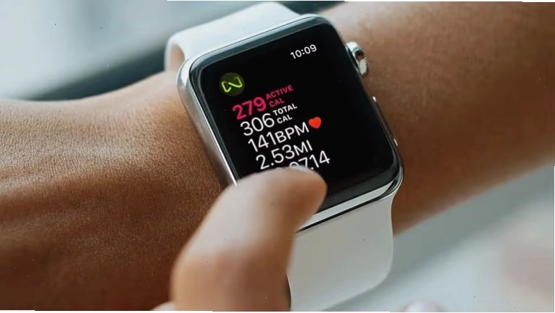 Apple Watch Series 9 theo dõi sức khỏe toàn diện cho người dùng