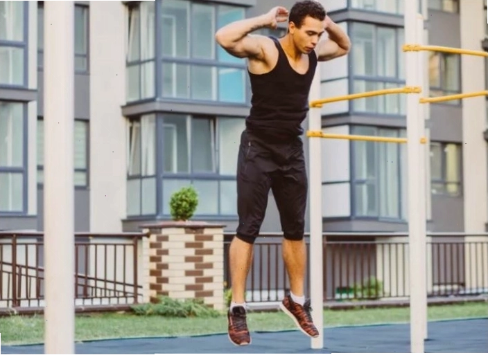Bài tập Burpee kết hợp chống đẩy và bật nhảy giúp đốt mỡ toàn thân