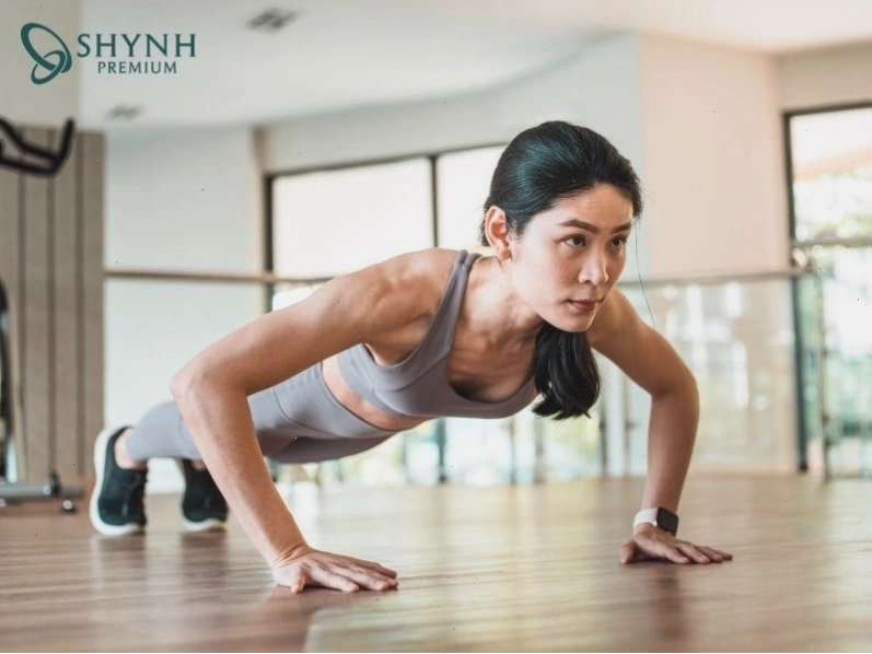 Bài tập chống đẩy giúp giảm mỡ cánh tay cho nữ hiệu quả, tác động toàn diện