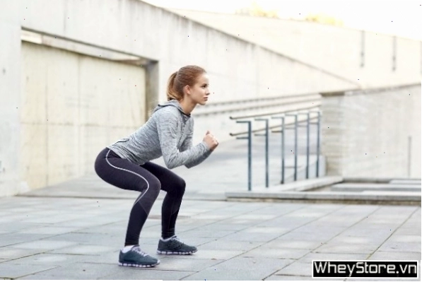 Bài tập Forward Lunge cho vòng 3 và đùi săn chắc