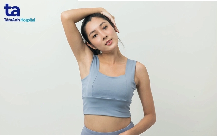 Bài tập kéo giãn cơ cổ hai bên