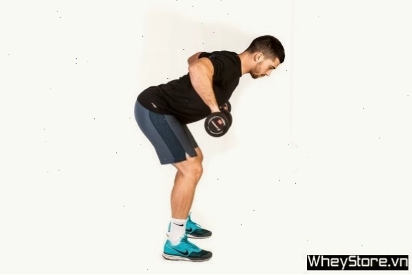 Bài tập Lat Pulldown với máy kéo cáp