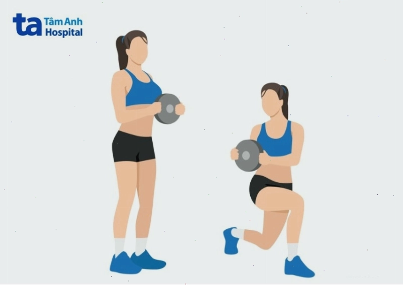 Bài tập lunge twist với tạ đơn tăng cường sức mạnh toàn thân