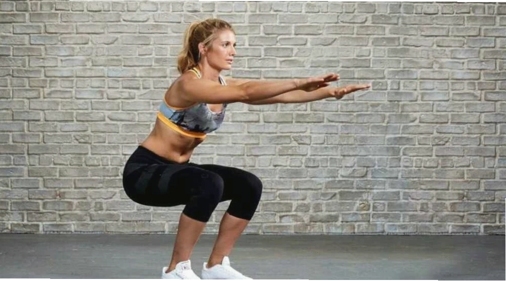 Bài tập Pullover giúp mở rộng lồng ngực và tăng cảm giác đầy đặn cho vòng 1