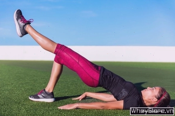 Bài tập Squat Side Kick đa tác động