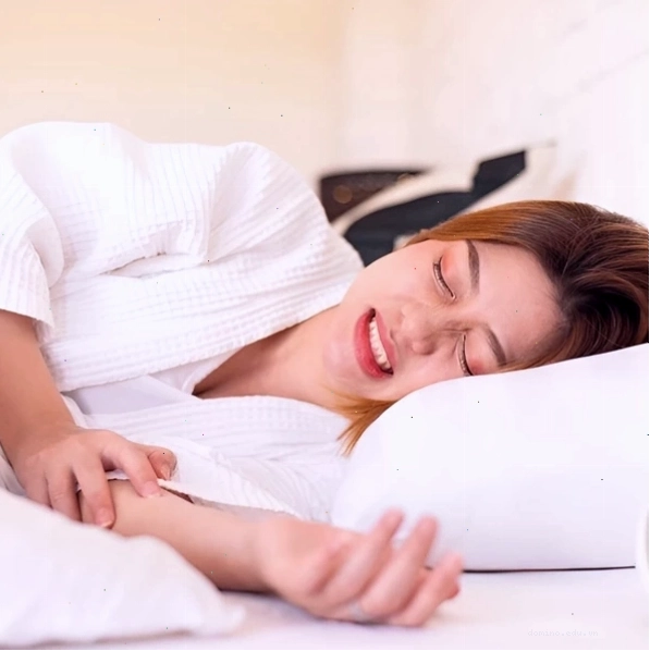 Bài tập thổi phồng má giúp cân đối khuôn mặt