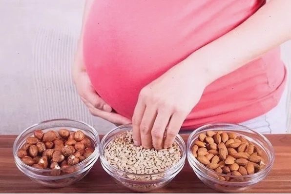 Bảng so sánh thành phần nước dừa và nước uống thể thao