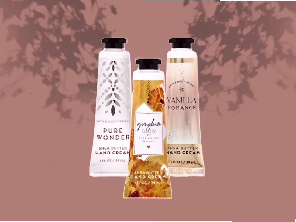 Bath and body works hand cream với thành phần bơ hạt mỡ