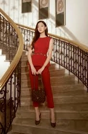 Bộ sưu tập thời trang Elise Thu Đông 2023: Nét đẹp giao thoa giữa cổ điển và hiện đại