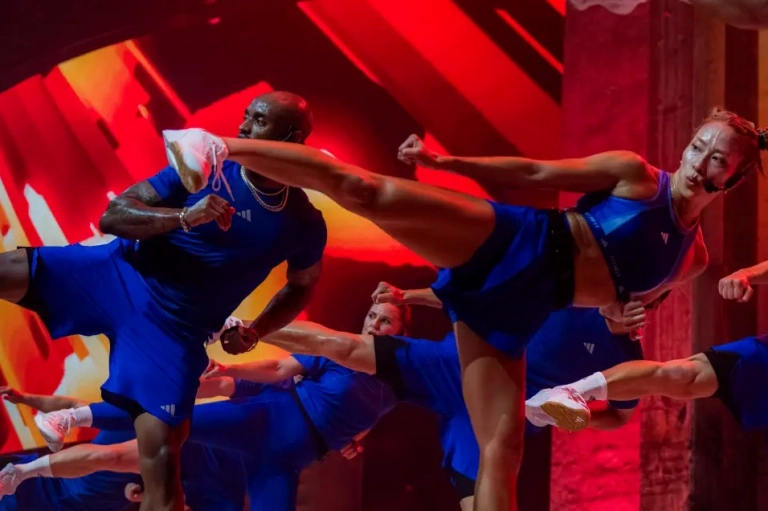 Body Combat Les Mills: Khám phá Bài Tập Đốt Cháy Calo Hiệu Quả Năm 2026