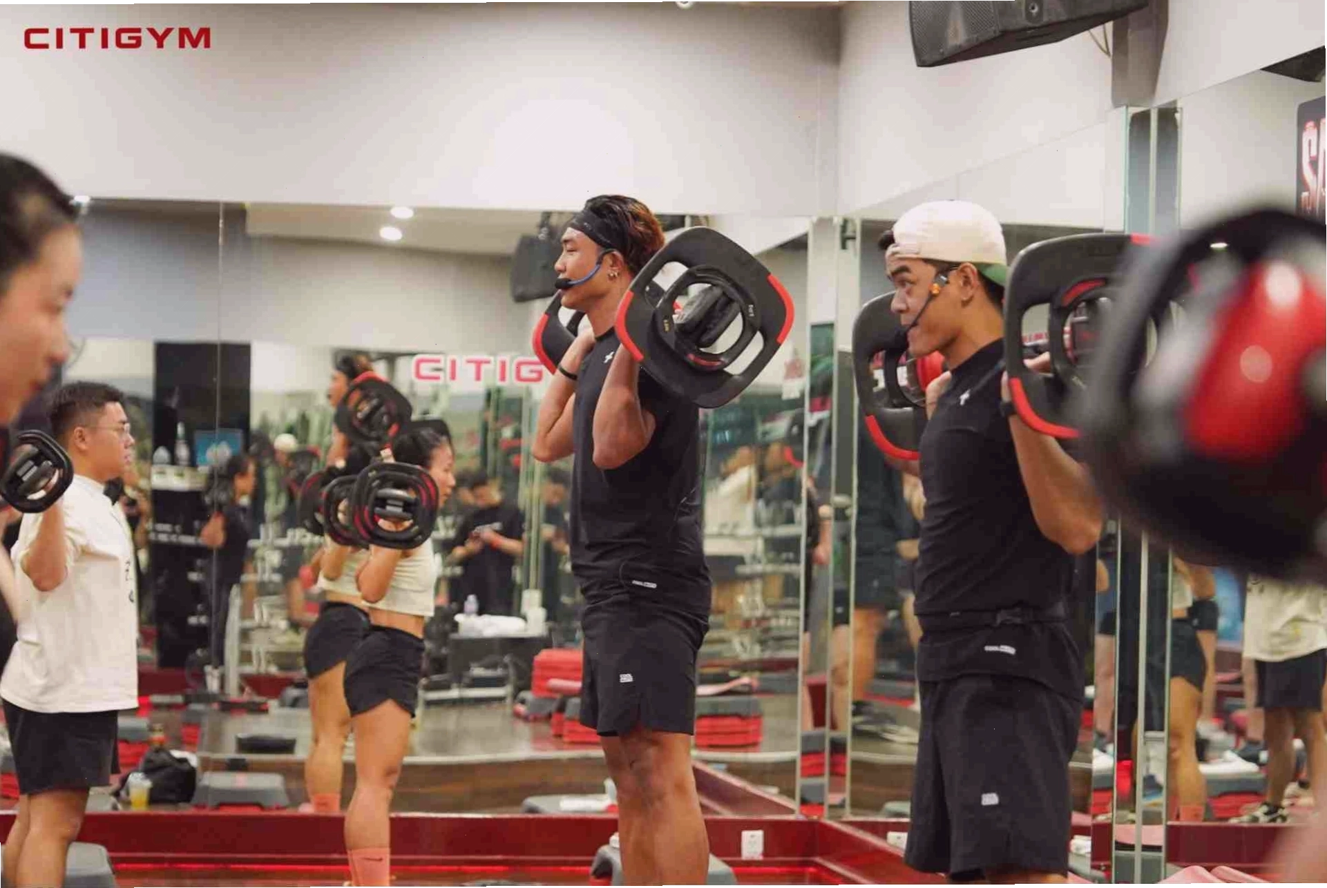 Body Pump là một chương trình tập luyện thể hình theo nhạc được thiết kế bởi Les Mills