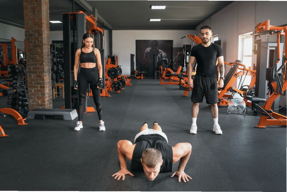 Body Pump là một chương trình tập luyện thể hình theo nhạc được thiết kế bởi Les Mills