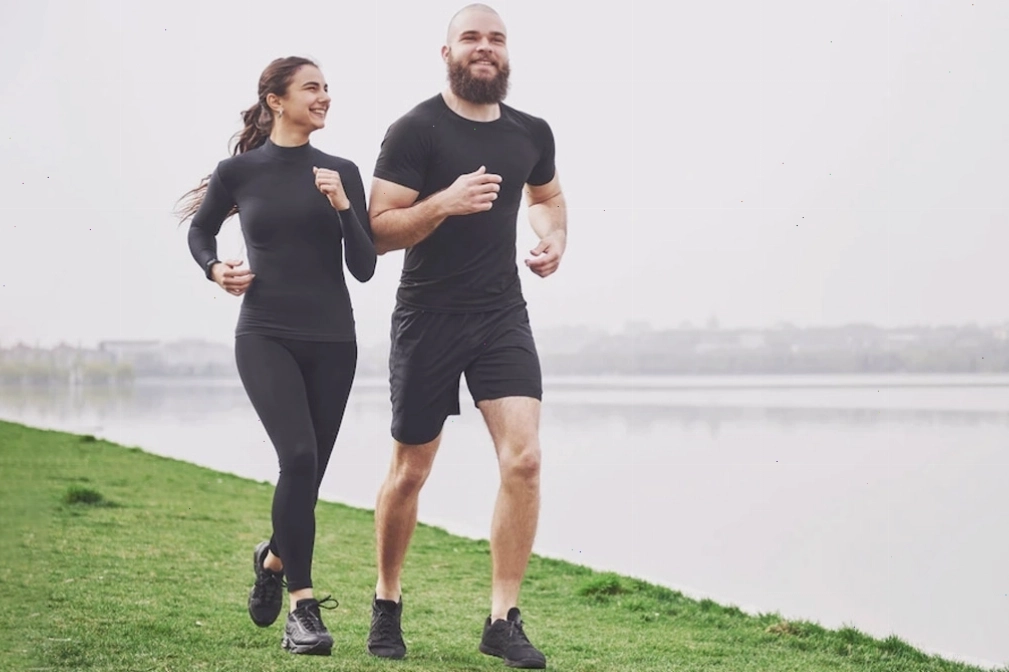 Bơi lội là bài tập aerobic toàn diện giúp giảm cân hiệu quả