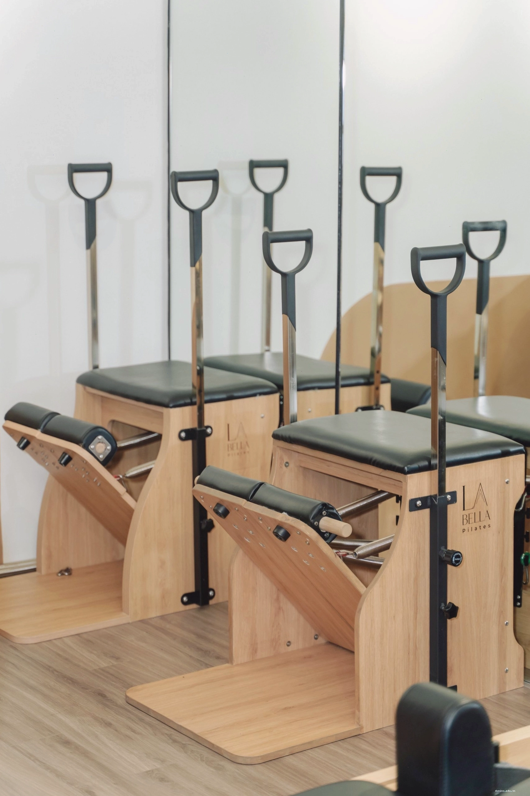 Buổi tập Pilates nhóm nhỏ 1-2 người