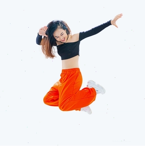 Các lớp học Dance Fitness sôi động tại các phòng gym hiện đại