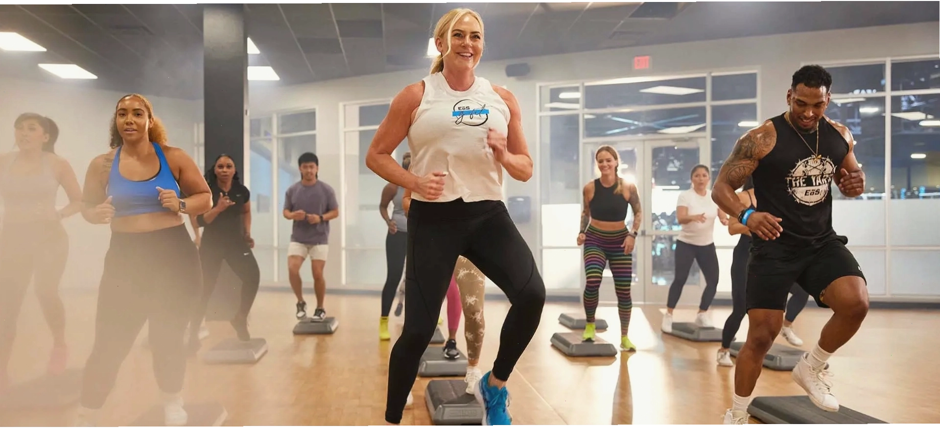 Các lớp tập luyện nhóm tại phòng gym