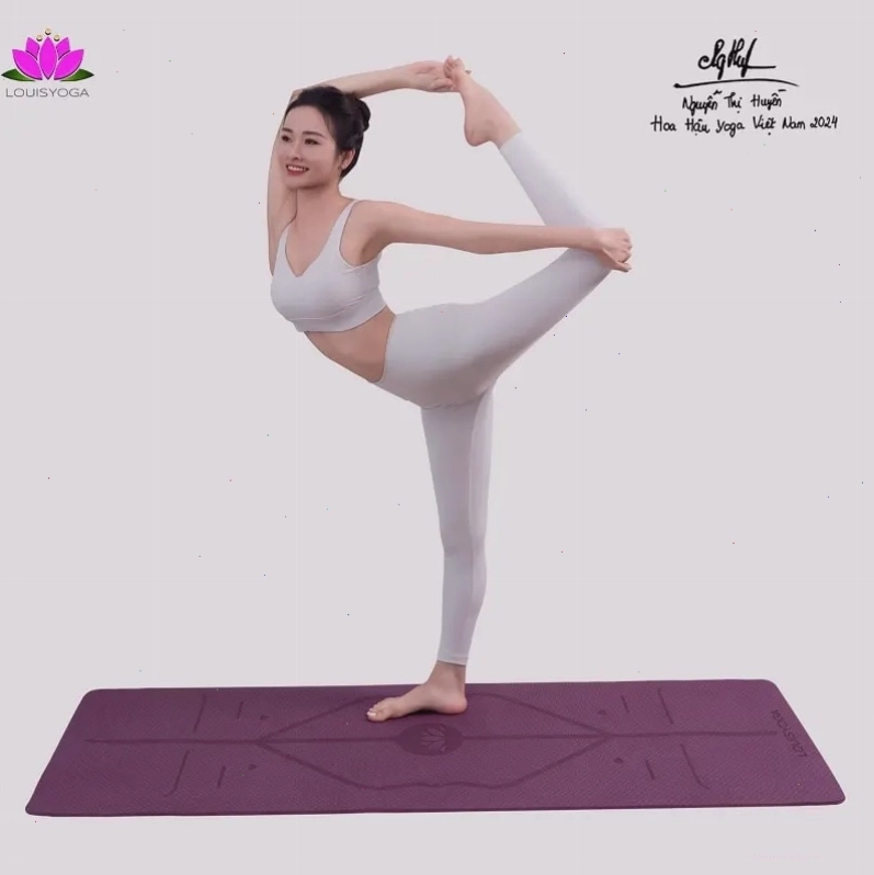 Các tư thế yoga đẹp mắt dành cho tập đơn