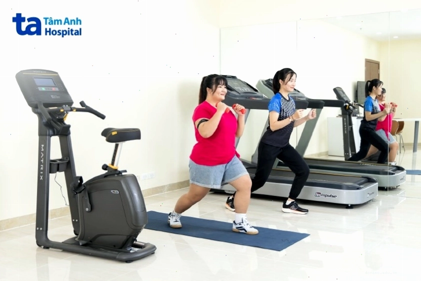 Cách giảm cân cho mẹ sau sinh khi đang cho con bú
