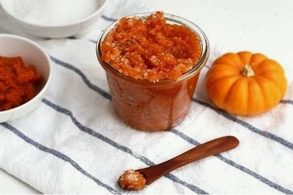 Cách làm body scrub từ đường nâu và dầu dừa