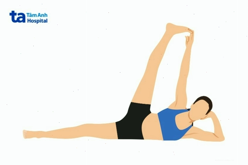 Cách thực hiện tư thế nằm nghiêng nâng chân trong yoga