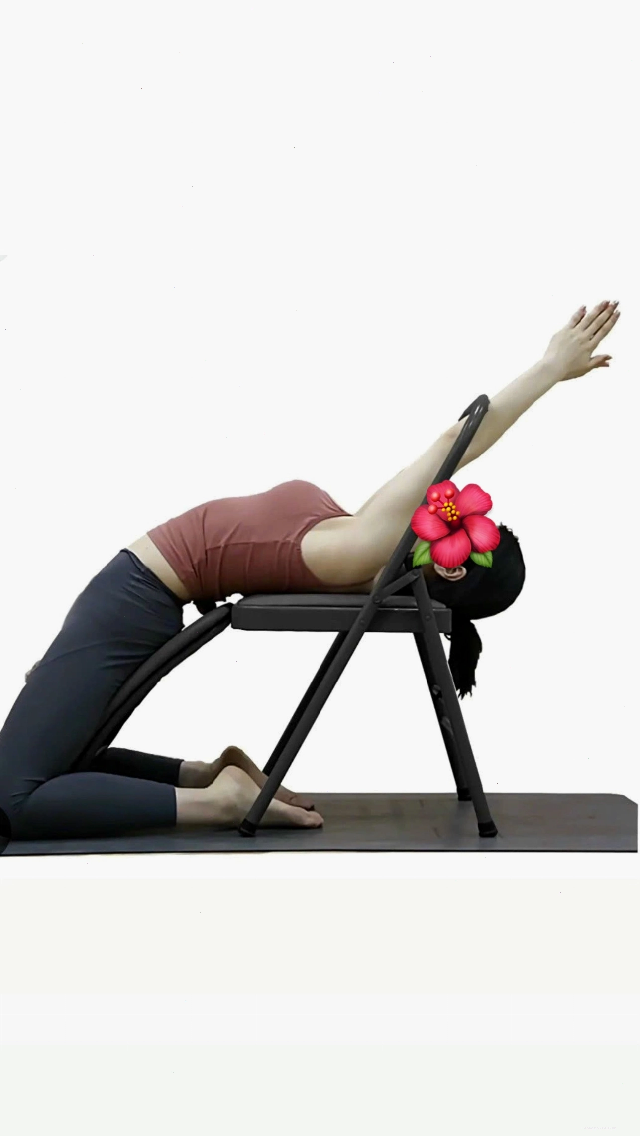 Cận cảnh chất liệu vải lưới kaki chống trượt trên ghế tập Yoga NA