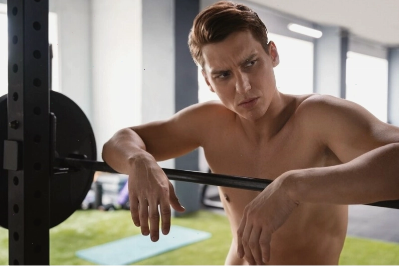Cảnh báo về tình trạng tiêu cơ vân do tập gym quá mức