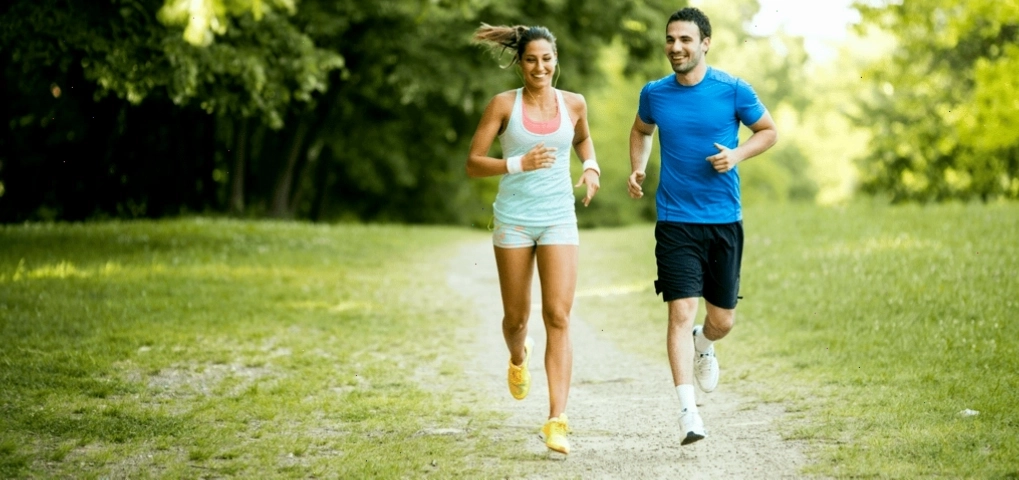 Chạy bộ buổi sáng giúp đánh tan mỡ thừa hiệu quả
