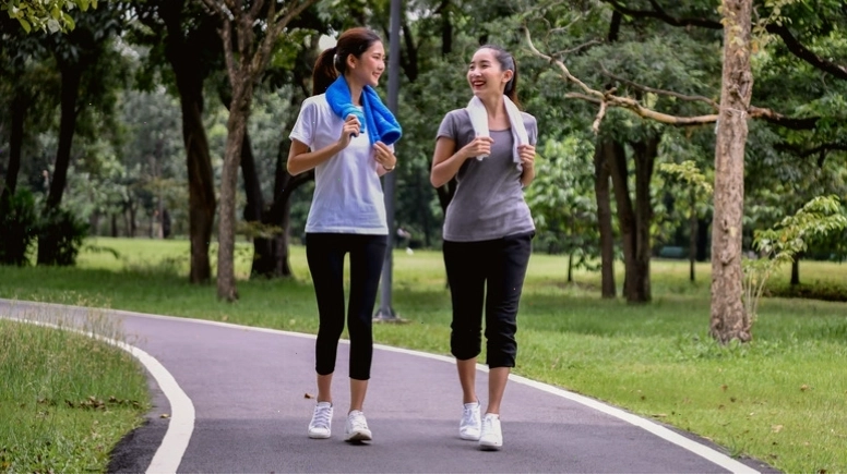 Chạy bộ và đạp xe, hình thức tập luyện nào giảm cân tốt hơn?