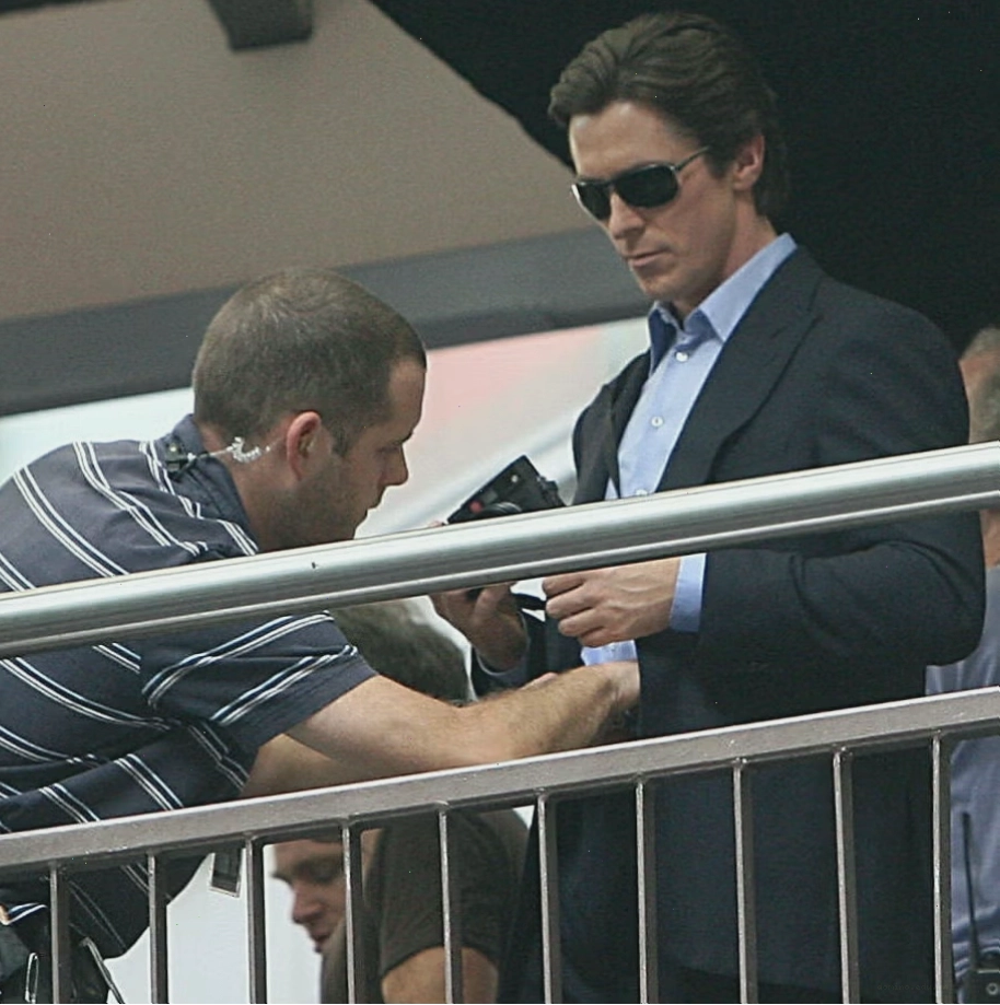 Christian Bale chuẩn bị cho vai diễn Batman