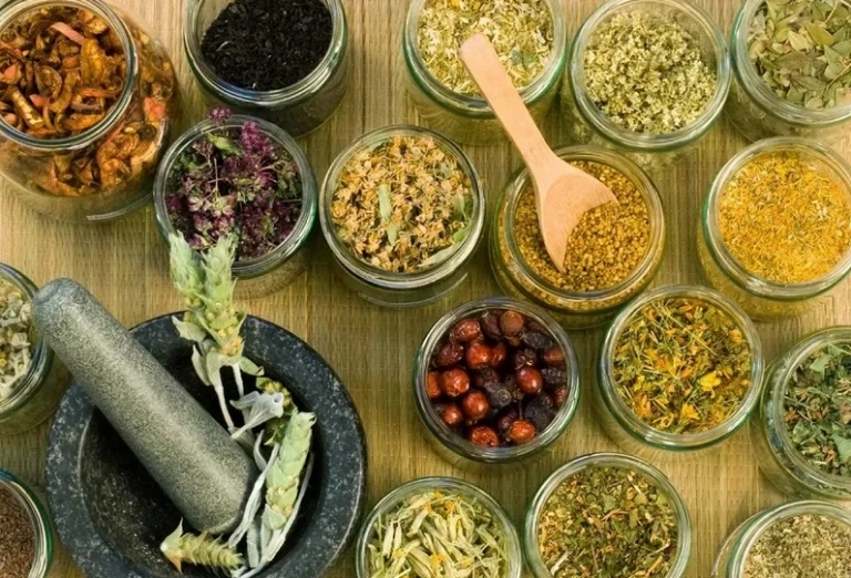 Chườm muối bao lâu thì giảm mỡ bụng hiệu quả sau sinh?
