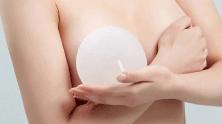 Có Nên Nâng Ngực Không Các Mẹ? Giải Đáp Chi Tiết Cho Phụ Nữ Hiện Đại