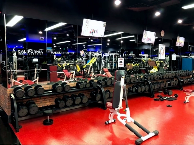 Cơ sở vật chất hiện đại tại California Fitness and Yoga