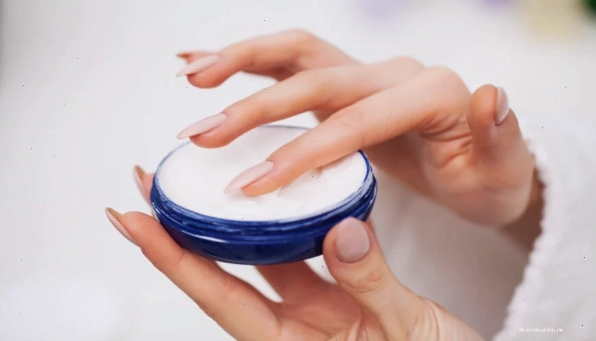 Đa dạng các loại body lotion dạng kem và dạng sữa