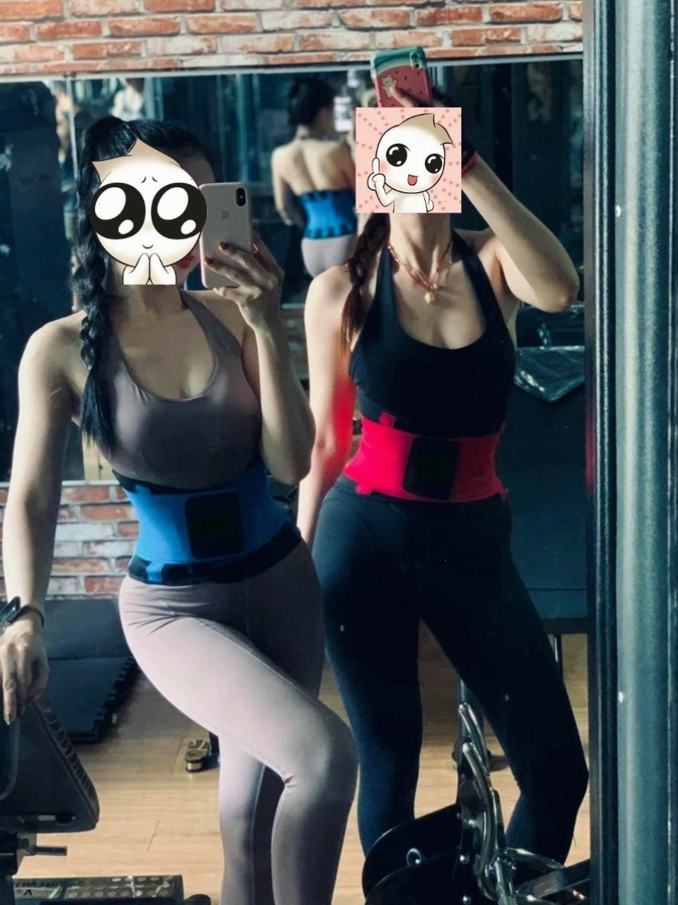 Đai bụng tập gym hỗ trợ giảm áp lực lên cột sống