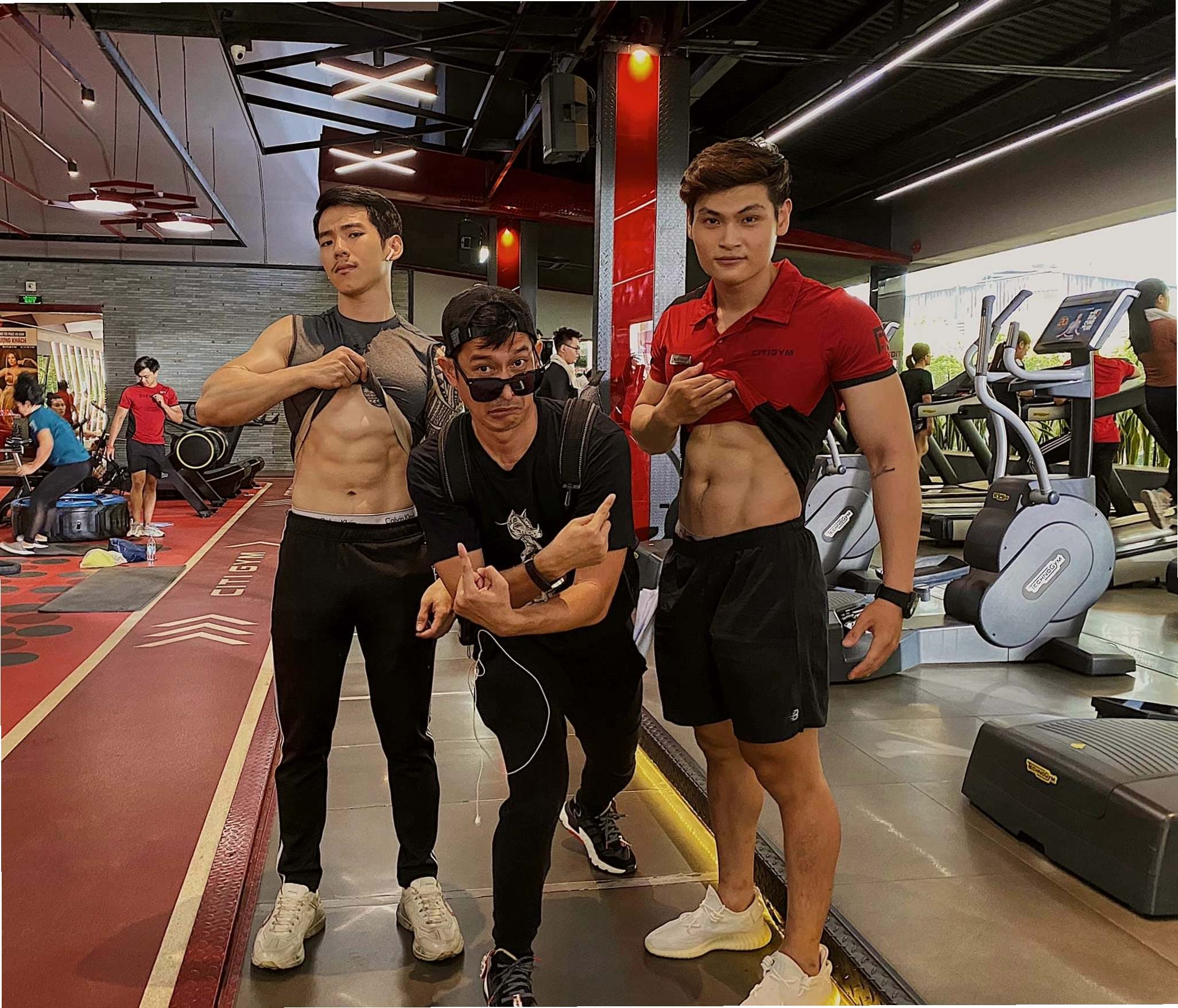 Diễn viên Huy Khánh bật mí bí quyết có body 6 múi tại phòng tập Citigym