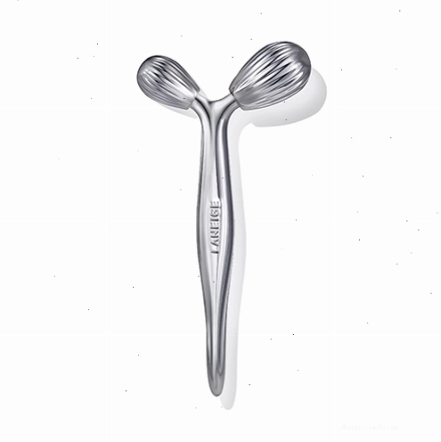 Động tác giúp mắt to tròn