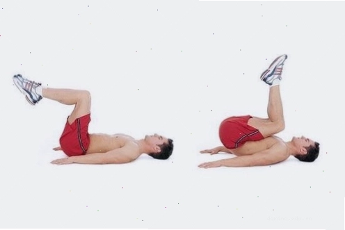 Động tác Reverse Crunch giúp siết chặt cơ bụng dưới