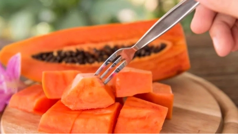 Đu đủ chứa enzyme có thể hỗ trợ quá trình tăng vòng 1