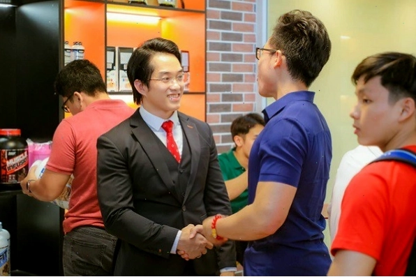 Duy Nguyễn gây sốc về Chí Tài