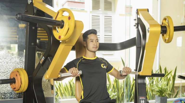 Ép Ngực Với Máy: Hướng Dẫn Chi Tiết và Lợi Ích Toàn Diện