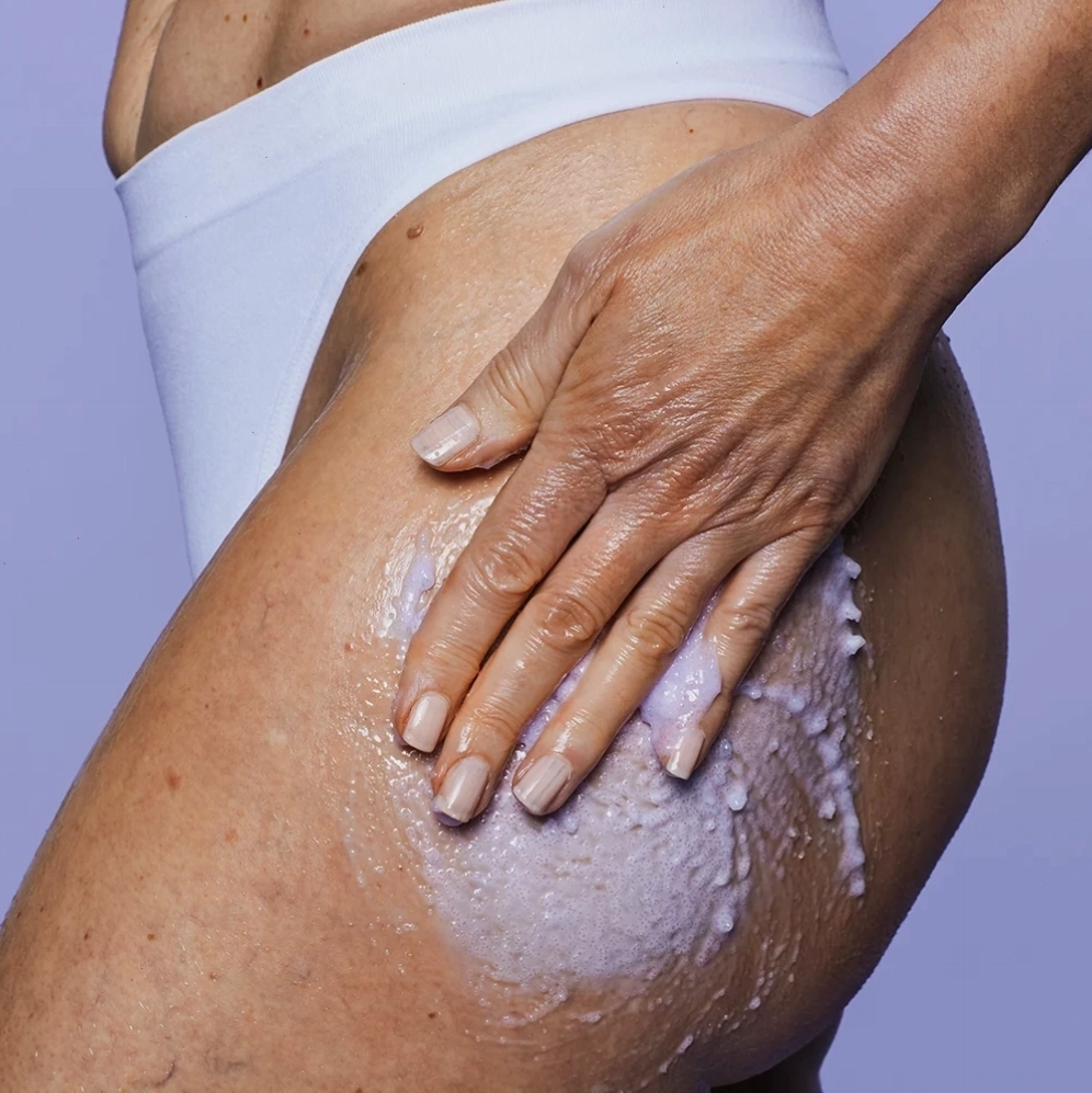 Frank Body Niacinamide Body Scrub củng cố hàng rào da