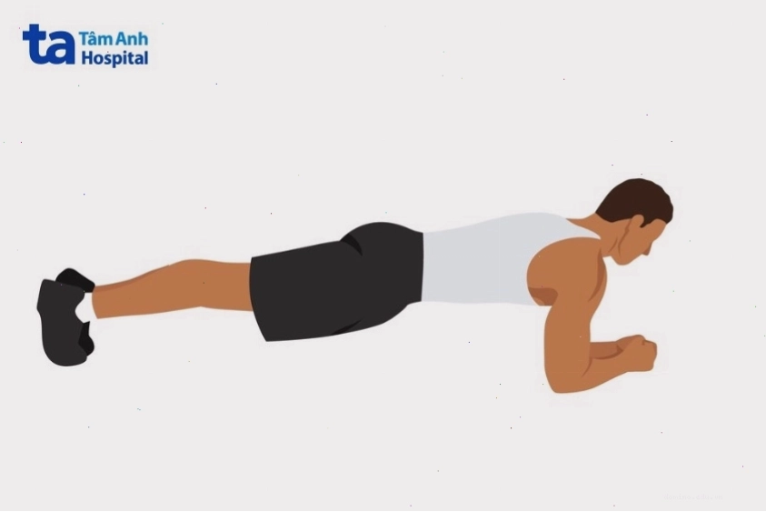 Giữ tư thế plank cơ bản để tăng cường sức mạnh cốt lõi