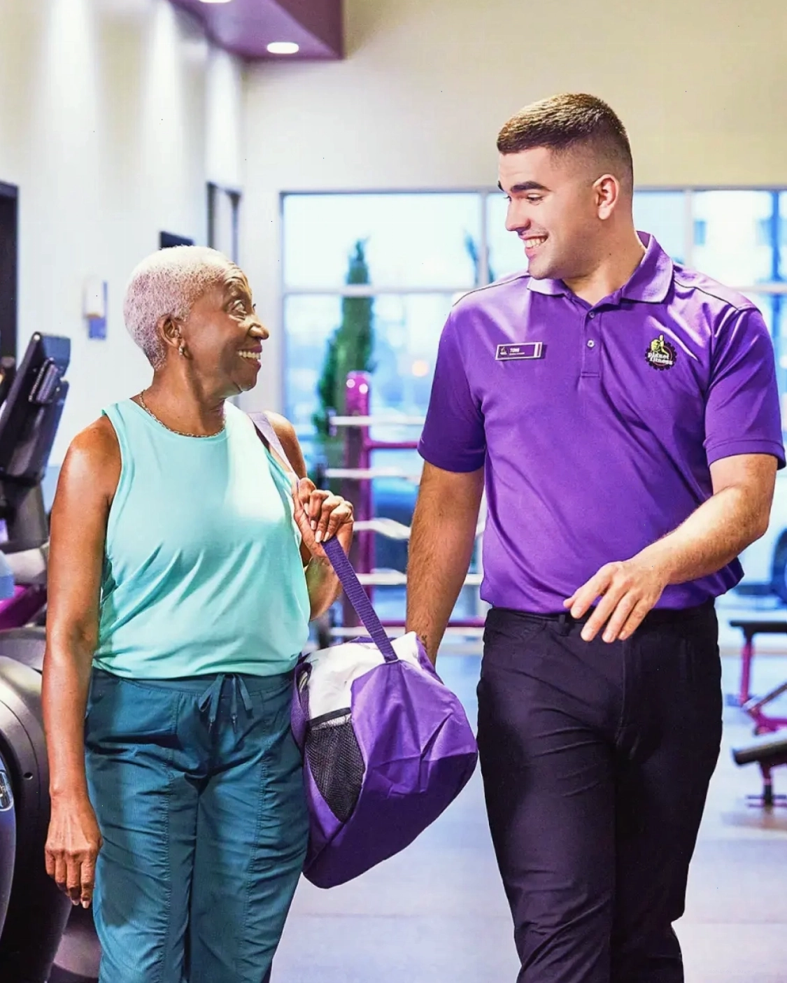 Hình ảnh minh họa các gói tập gym memberships khác nhau với mức giá đa dạng