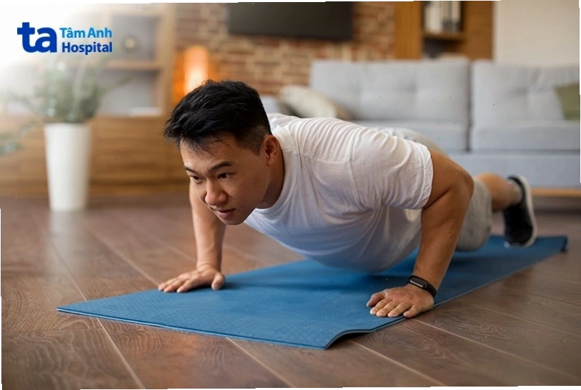 Hít đất tác động nhóm cơ thân trên