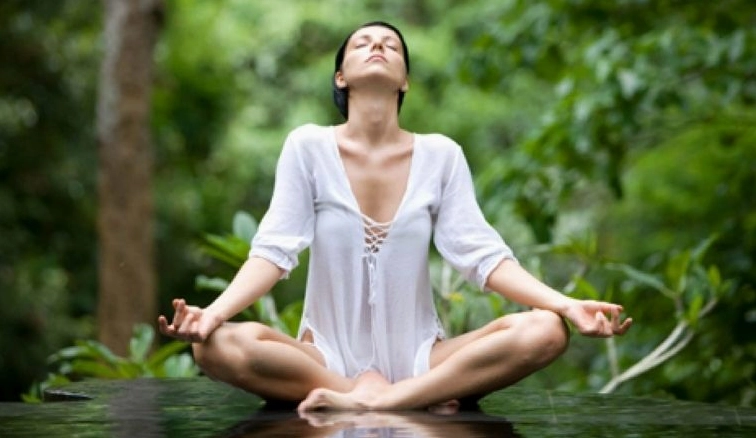 Hướng dẫn chi tiết cách tập thở yoga đúng chuẩn cho người mới bắt đầu