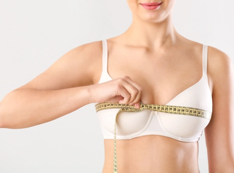 Hướng dẫn chọn size cúp ngực phù hợp và cách mặc áo ngực đúng chuẩn